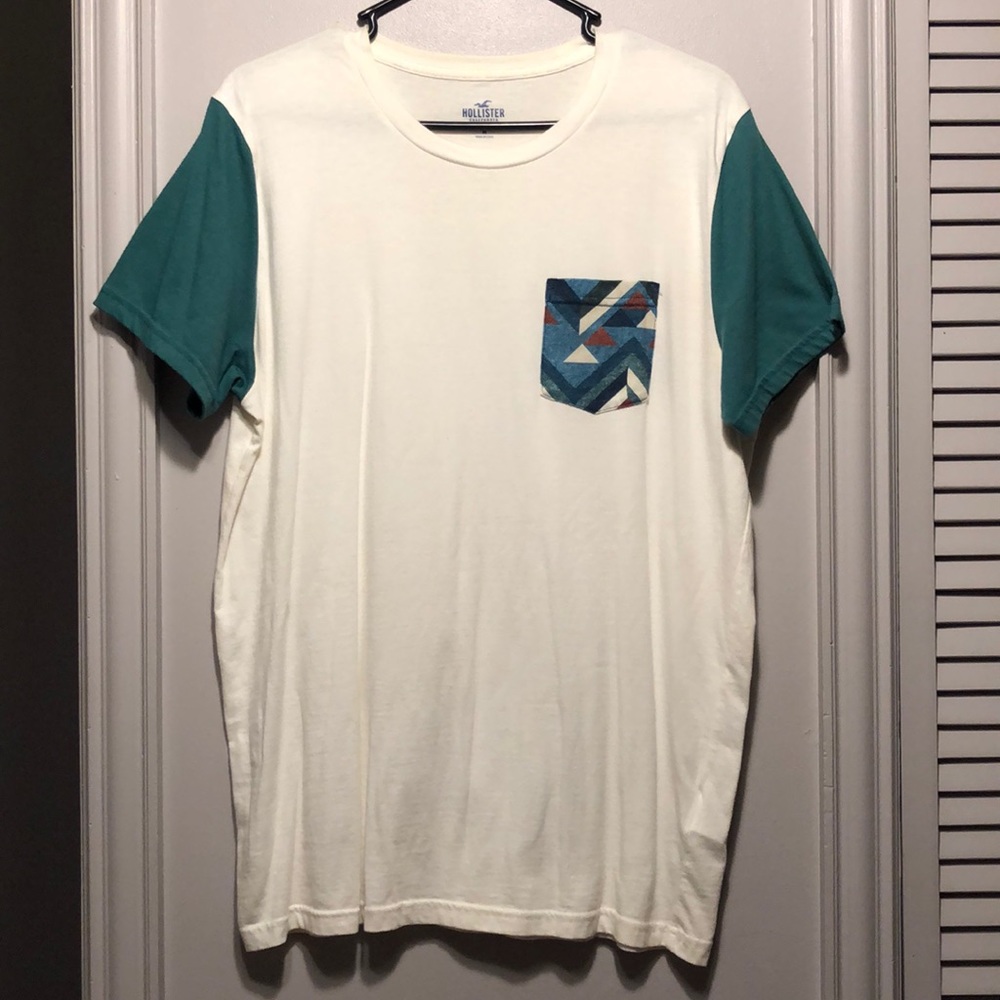 Hollister T-Shirt With Pocket